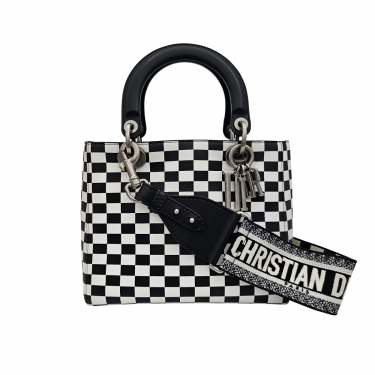 diorladydior-01sat.jpg
