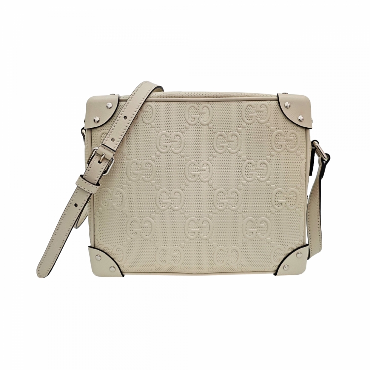 gucciperforated-01sat.jpg